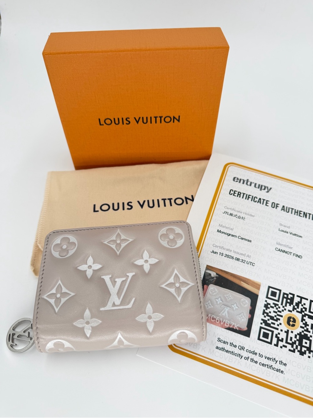 LV Lou Bi Color Coussin Embossed Monogram Wallet w/Box Dust Bag & Entrupy COA - Picture 1 of 14